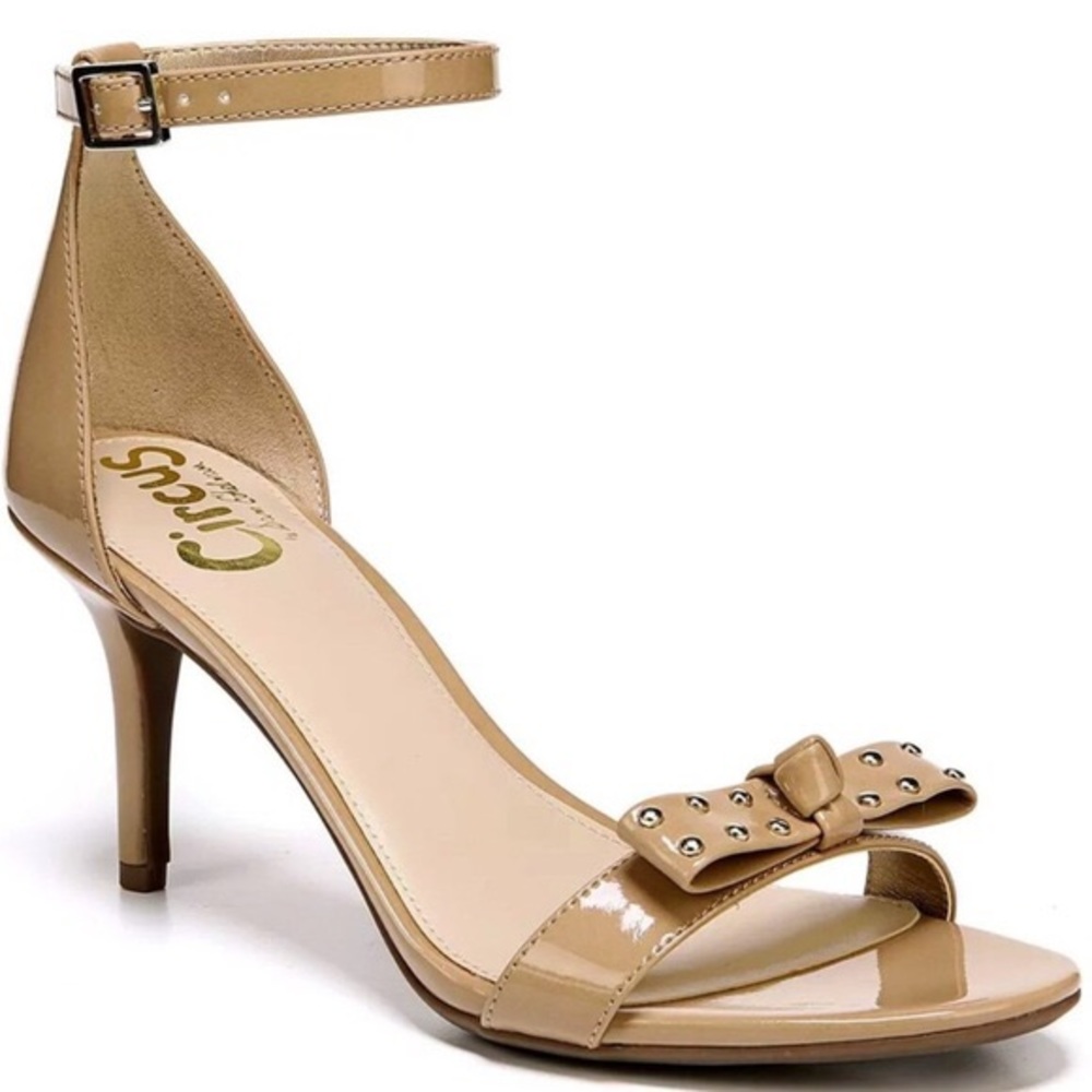 NEW Circus Heels for Women (Size: 7)